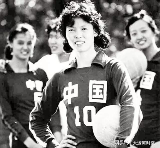 MK体育登录入口-陈招娣：女排五连冠功臣，体育界第一个女将军，病逝触动郎平出山
